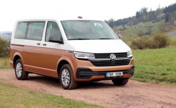 Recenze volkswagen multivan bulli 2020