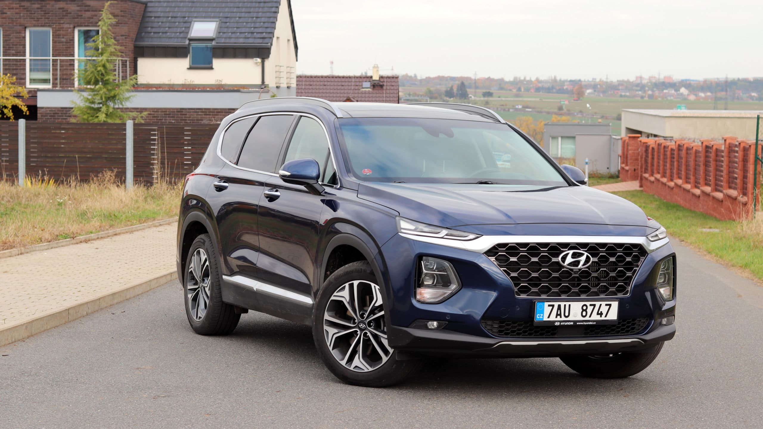 hyundai santa fe (52) Auta Živě