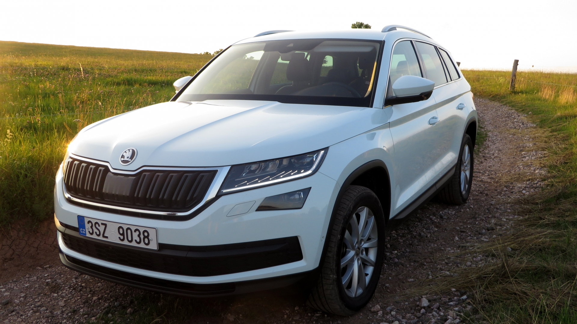 Pure White Skoda Kodiaq