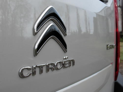 Citroen berlingo 2019 xtr (14)