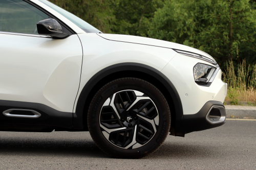 Citroen-C4X-7