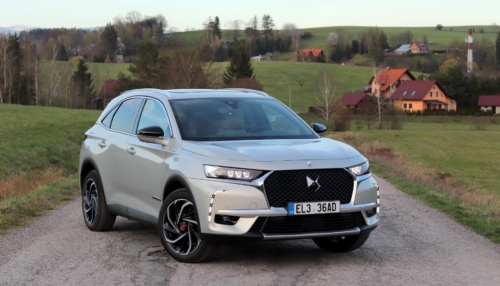 DS7 Crossback e-tense 4x4 (1)