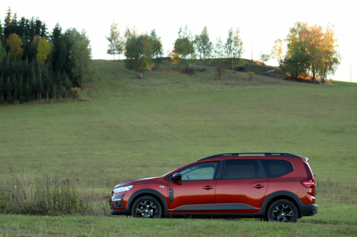 Dacia-Jogger-2022-43