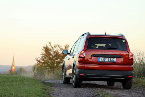 Dacia-Jogger-2022-50