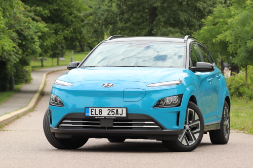 Hyundai-Kona-EV-2021-18