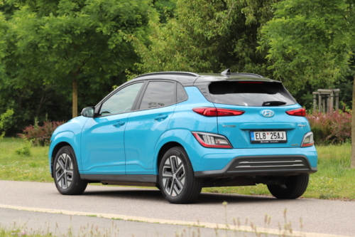 Hyundai-Kona-EV-2021-5