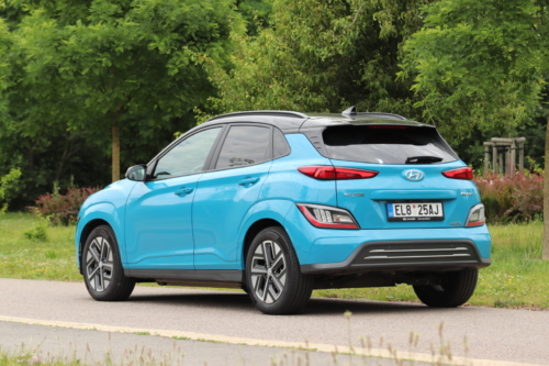 Hyundai-Kona-EV-2021-5