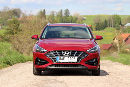 Hyundai-i30-combi-1.5-cvvt-6