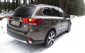 Mitsubishi outlander (3)