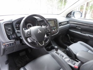 Mitsubishi outlander (7)