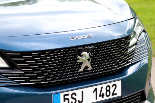 New-Peugeot-5008-9