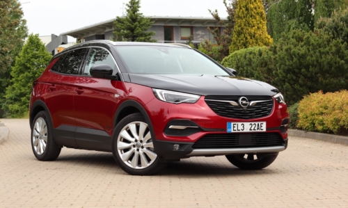 opel grandland x hybrid4 (2)