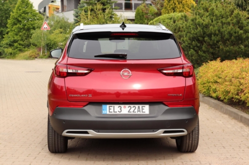 opel grandland x hybrid4 (30)