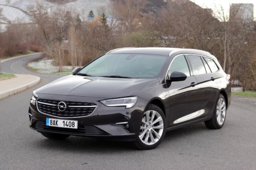 Opel Insignia Sports Tourer 2021 (10)