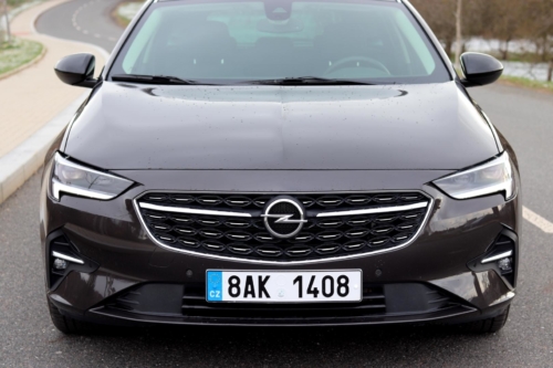 Opel Insignia Sports Tourer 2021 (13)