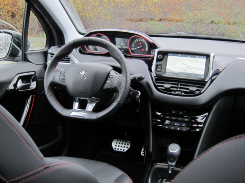 Peugeot 2008 GT (8)