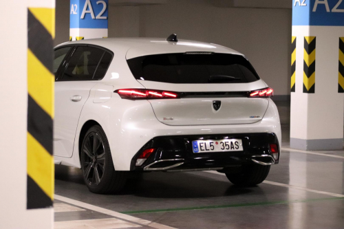 Peugeot-308-GT-9