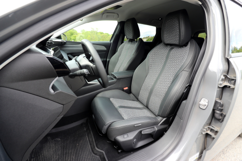peugeot-308-sw-2026-24