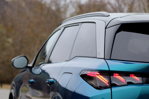 Peugeot-5008-6