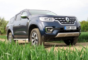 Renault Alaskan 2,3 dci 4x4 2018 (46)