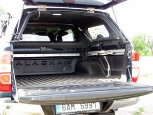 Renault Alaskan 2,3 dci 4x4 2018 (8)