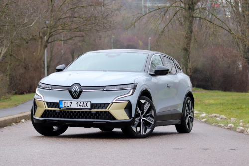 Renault-Megane-2022-21