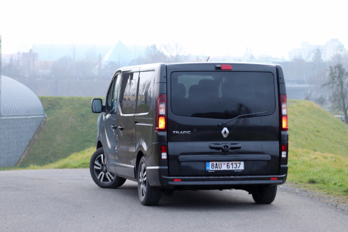 renault-trafic-spaceclass-2022-1