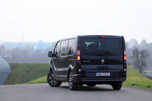 renault-trafic-spaceclass-2022-2