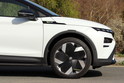 Skoda-Elroq-RS-2026-15