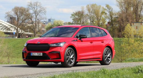 Skoda-Enyaq-Sportline-2023-11