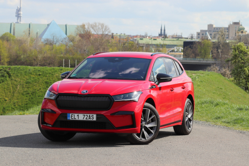 Skoda-Enyaq-Sportline-2023-16