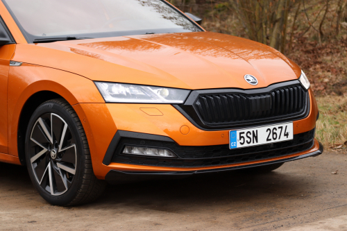 Skoda-Octavia-Sportline-2023-18