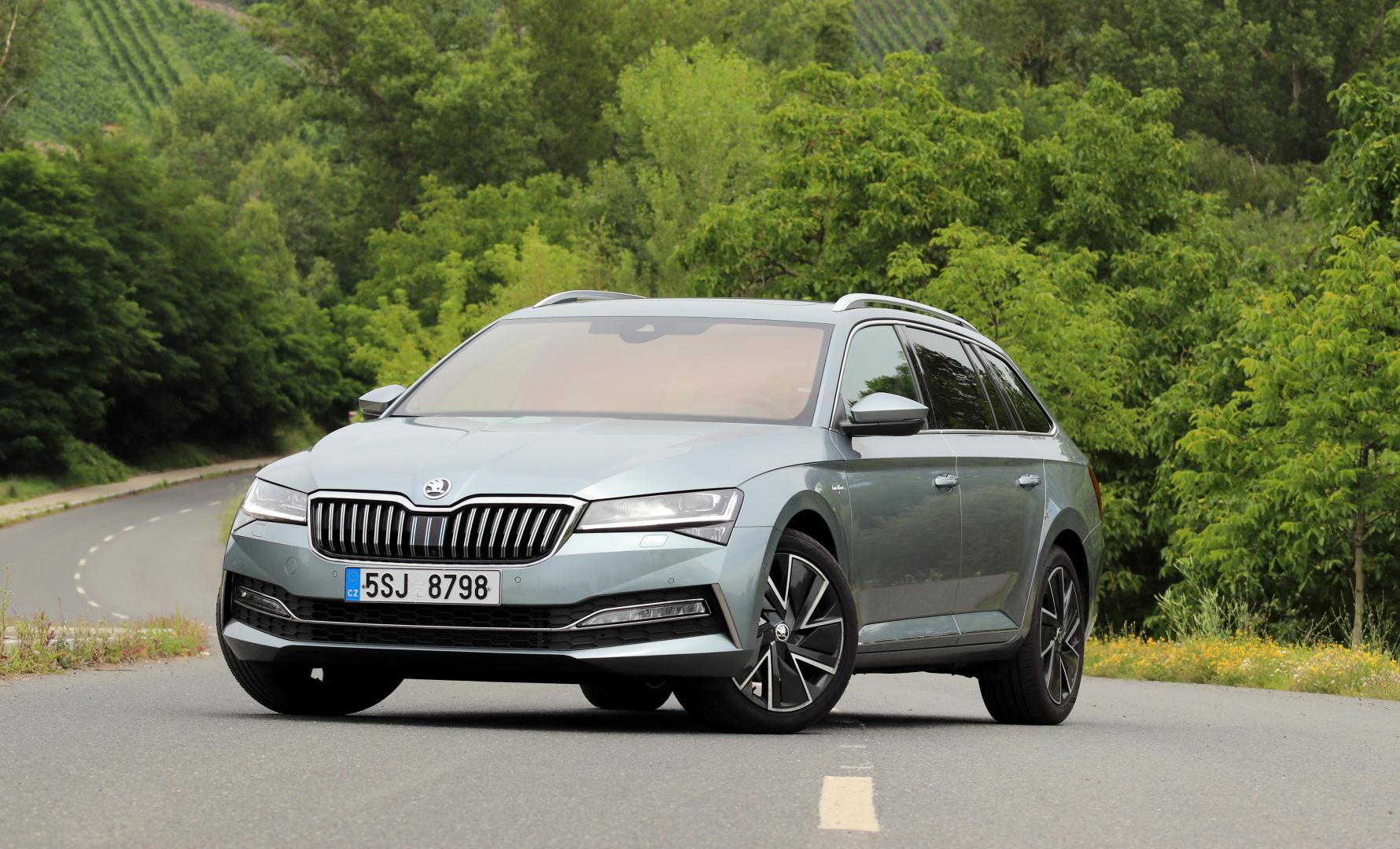 New-Skoda-Superb-LaurinKlement-1