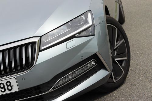 New-Skoda-Superb-LaurinKlement-3