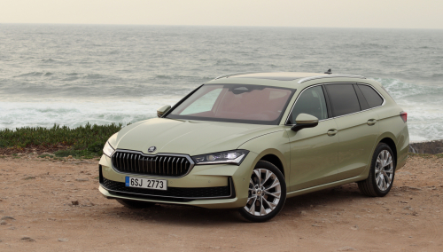 Nova-Skoda-Superb-Combi-17