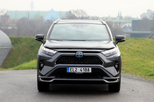 Toyota-RAV4-plug-in-hybrid-2022-20