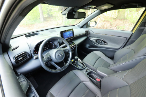 Toyota-Yaris-Cross-4x4-50