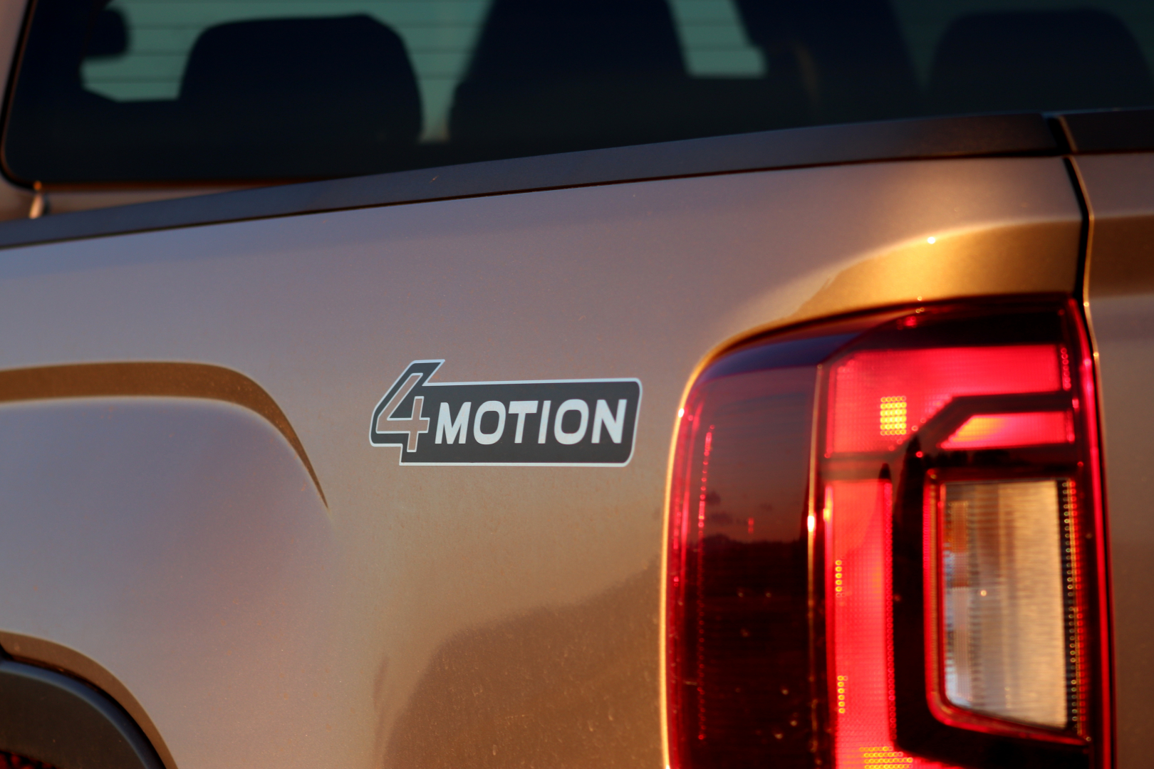 Pohon všech kol 4Motion je k dispozici ve dvou variantách v závislosti na dané motorizaci. Zde najdeme pokročilejší systém pohonu všech kol.