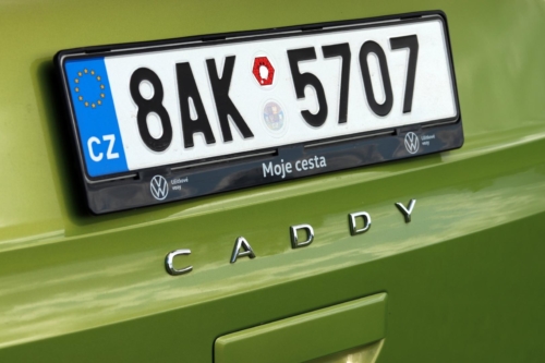 Volkswagen-Caddy-48
