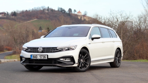 volkswagen passat variant 2021 (15)