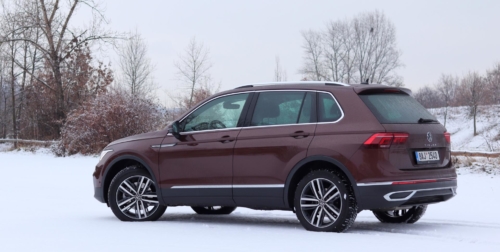 Volkswagen Tiguan 2021 (2)