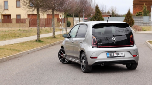 Volkswagen up! GTI (1)