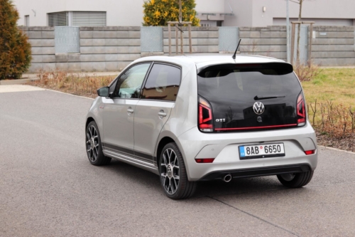 Volkswagen up! GTI (13)