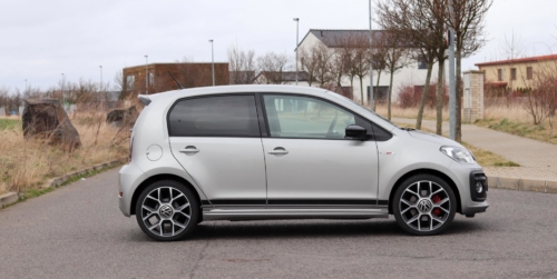 Volkswagen up! GTI (21)