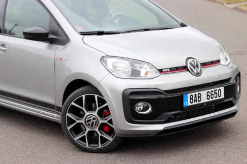 Volkswagen up! GTI (7)