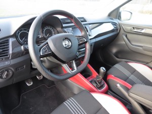 Škoda Fabia Combi Monte Carlo 2017 (11)