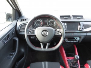 Škoda Fabia Combi Monte Carlo 2017 (13)
