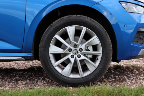 Škoda Kamiq SUV 2020 (77)