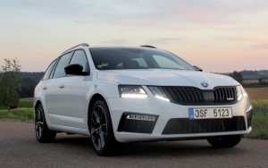 Škoda Octavia Combi RS 2.0 TSI (19)