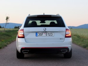 Škoda Octavia Combi RS 2.0 TSI (22)